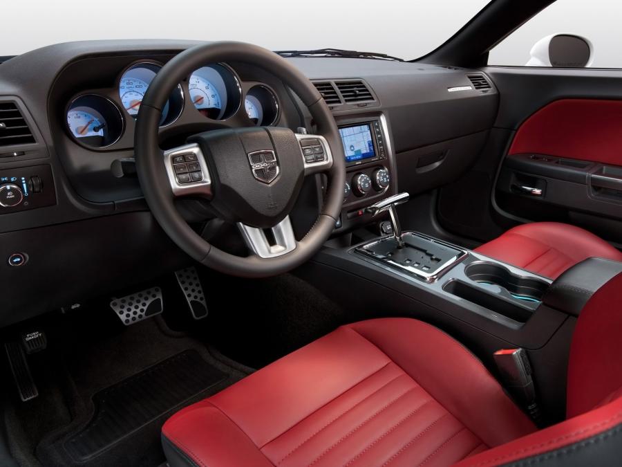  Dodge Challenger RT Redline 2013 года  (фото 13 из 15)
